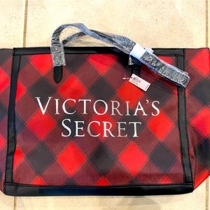 ‼️SOLD ‼️ NWT Victoria Secret Tote Bag